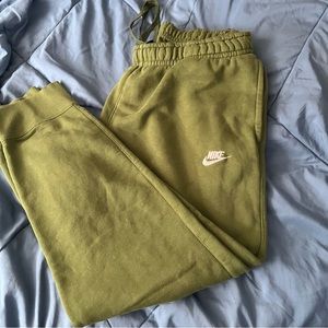 Nike olive jogging pants